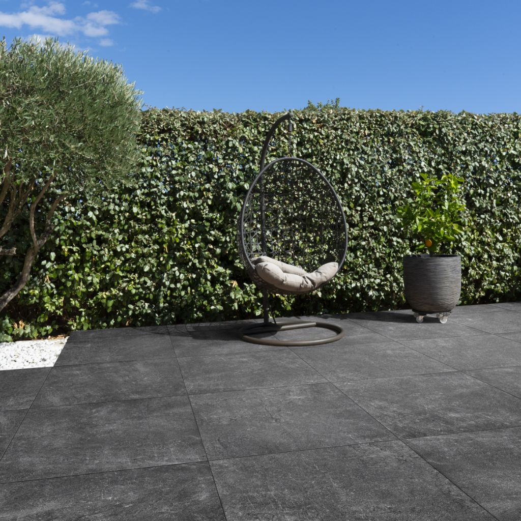 Virginia Black Outdoor Porcelain